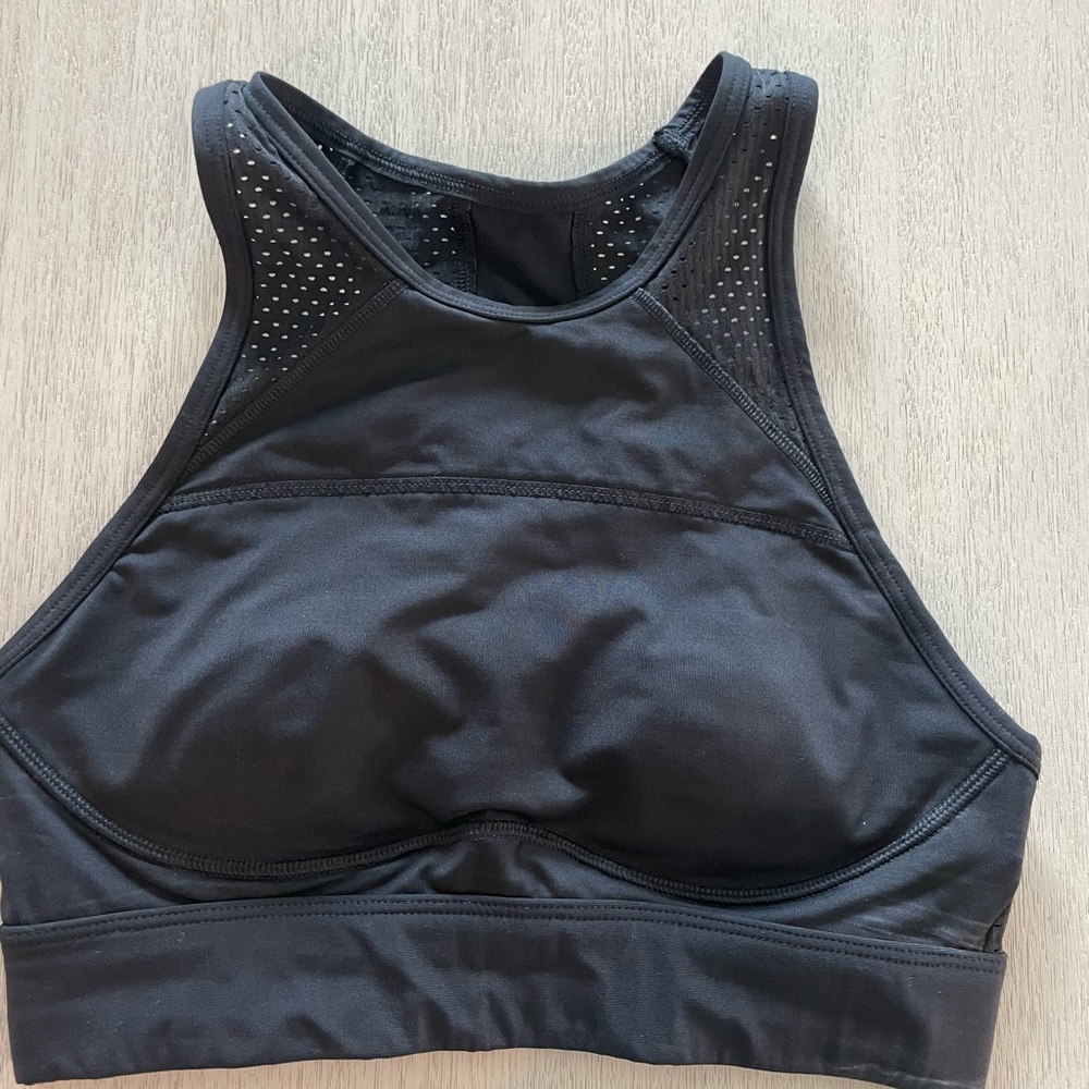 PINK ultimate lightly lined racerback sports bra size XS